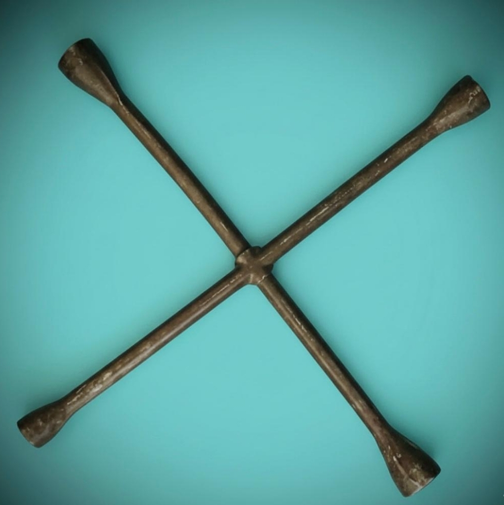 UNBRANDED, Vintage 4 Way Lug Wrench Tire Iron Cross. Length Of Each Arm: 16".